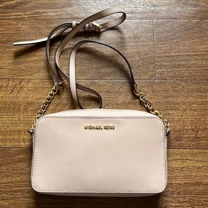 Michael Kors cross body